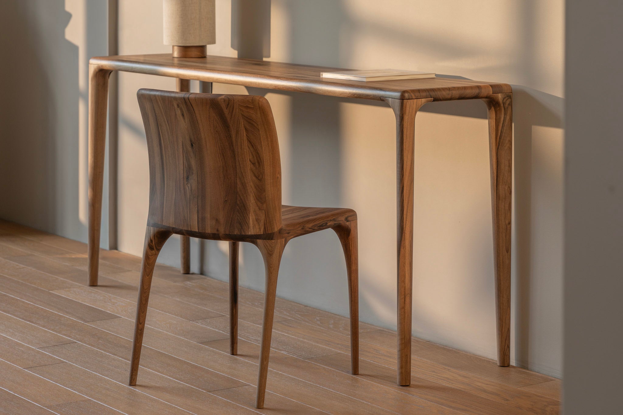 LÜNA | Oak Console Table