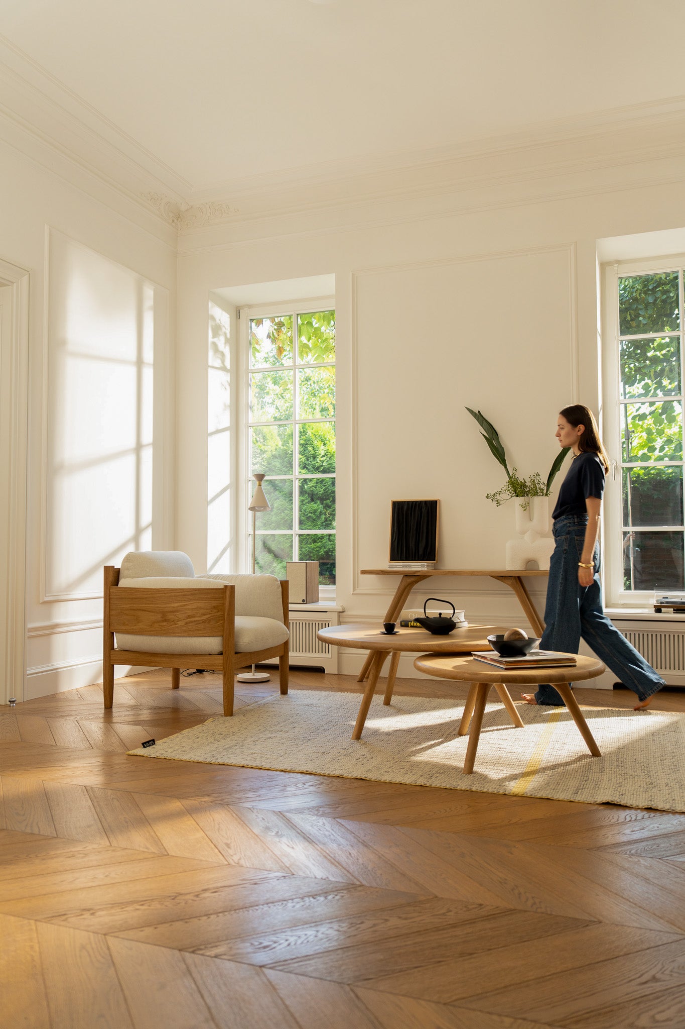 ARLEN | Nesting Round Coffee Tables image 13