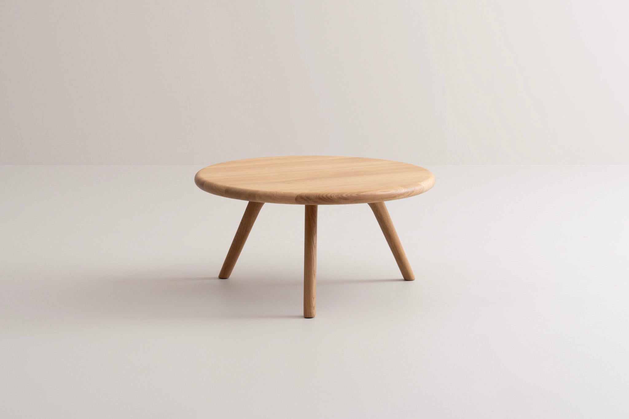 ARLEN | Round Coffee Table image 20