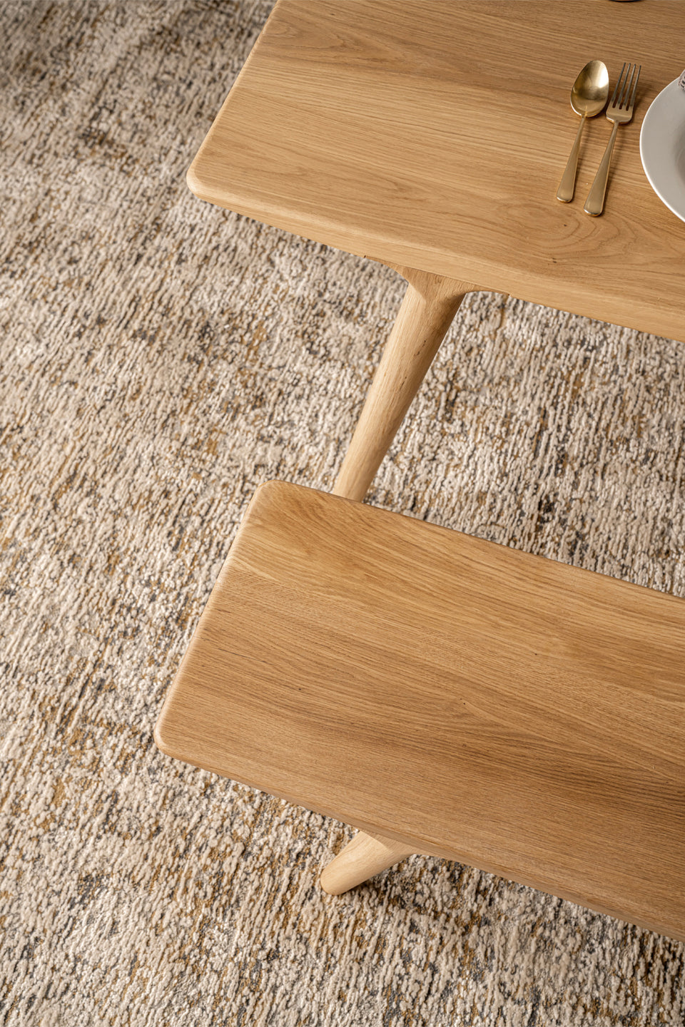 "Lignes épurées avec des angles doucement arrondis. "