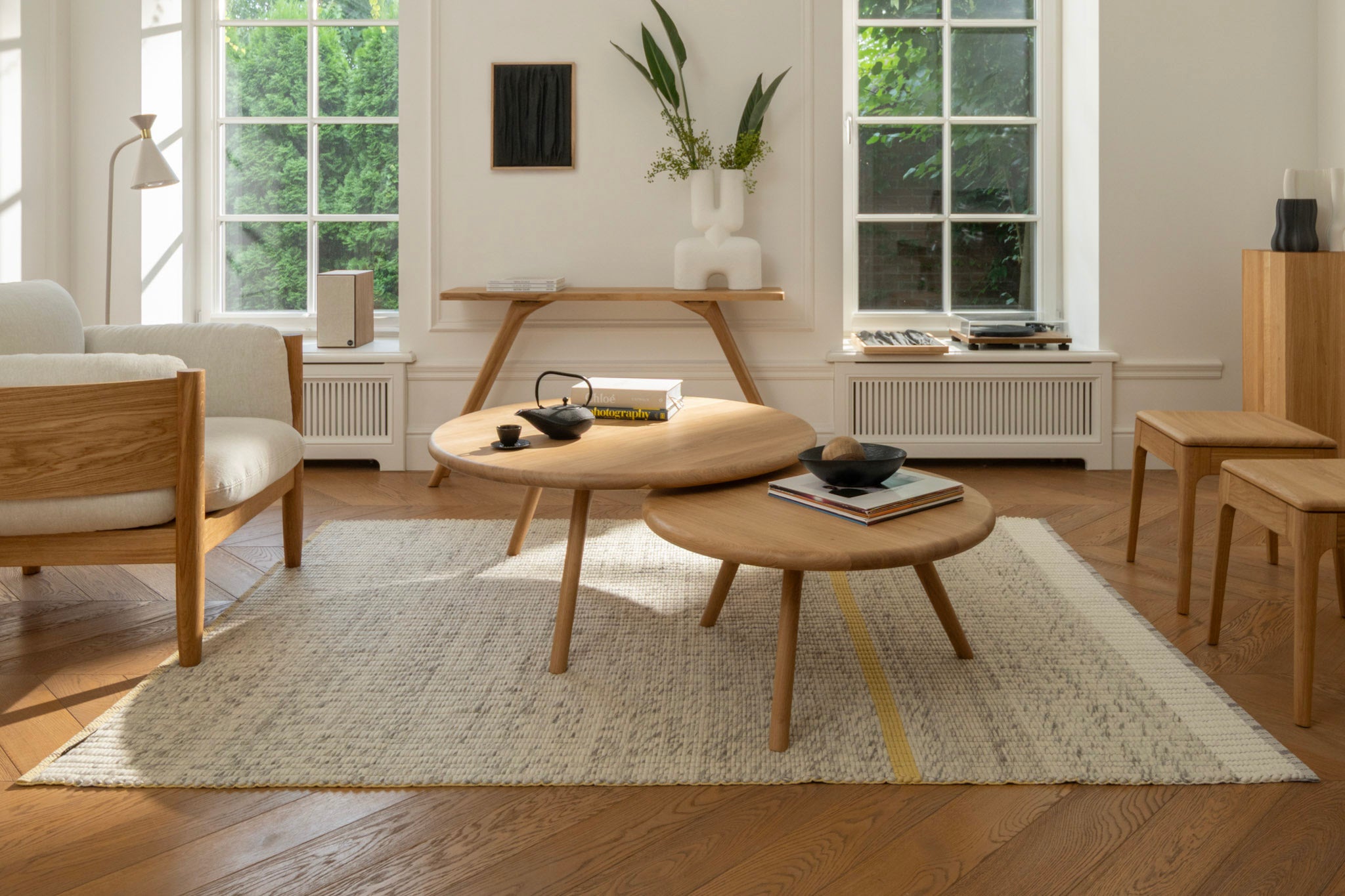 ARLEN | Nesting Round Coffee Tables