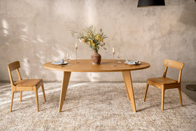 AMBER Oval | Dining Table image 6