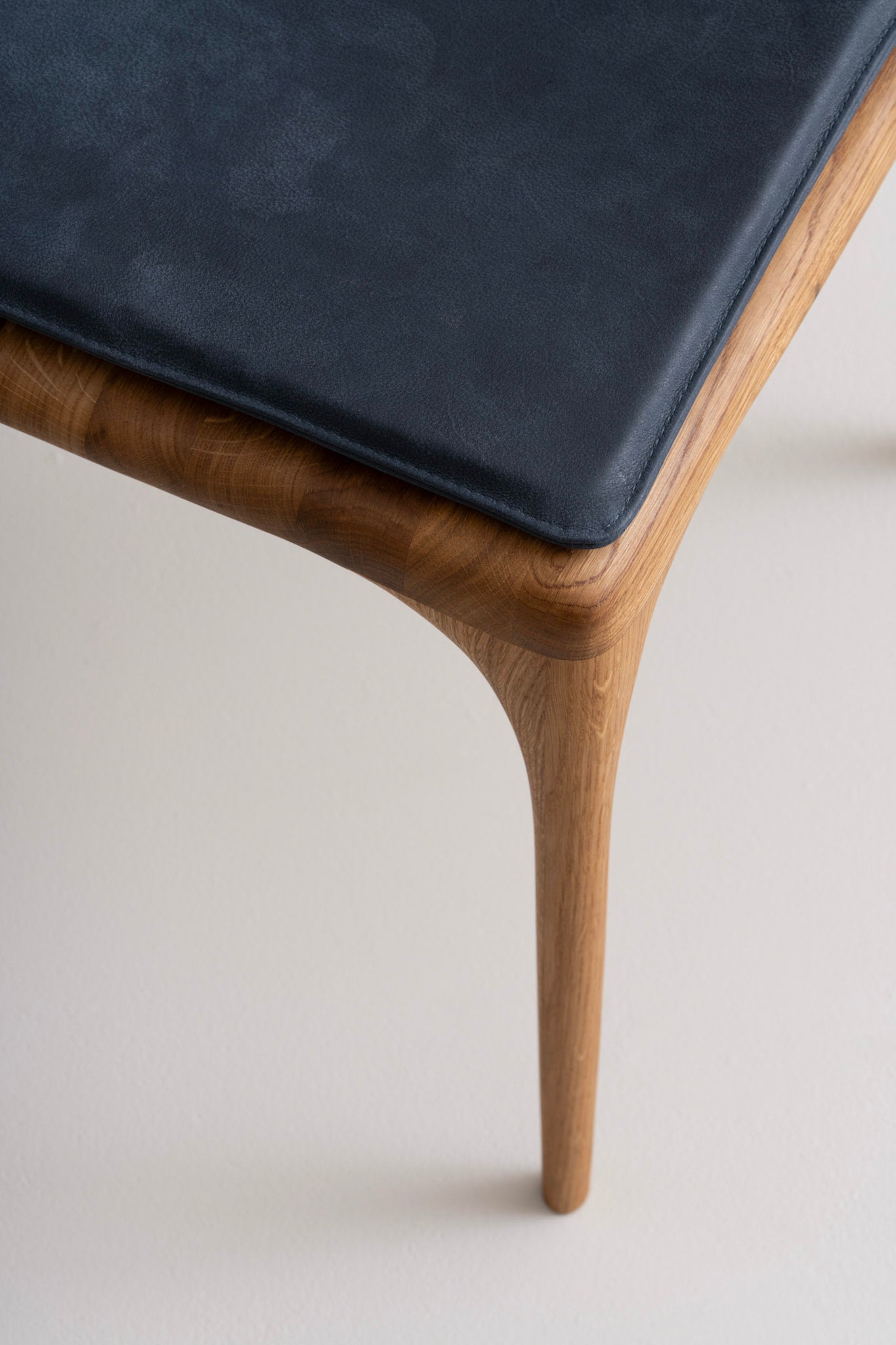 LÜNA | Stuhl image 35