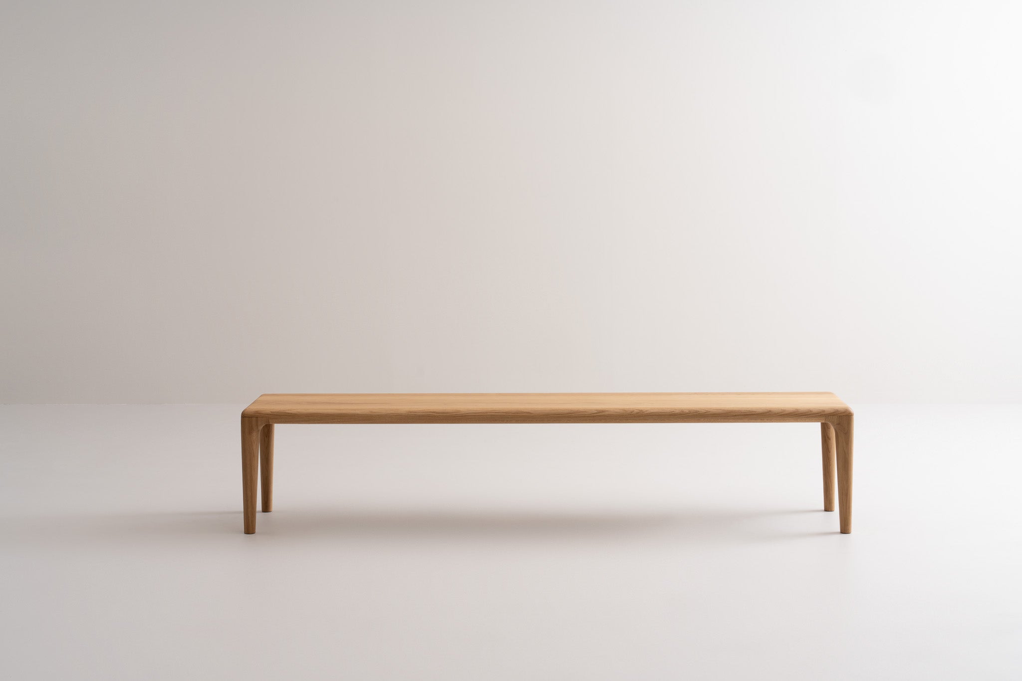 LUNA S | Dining Table image 14