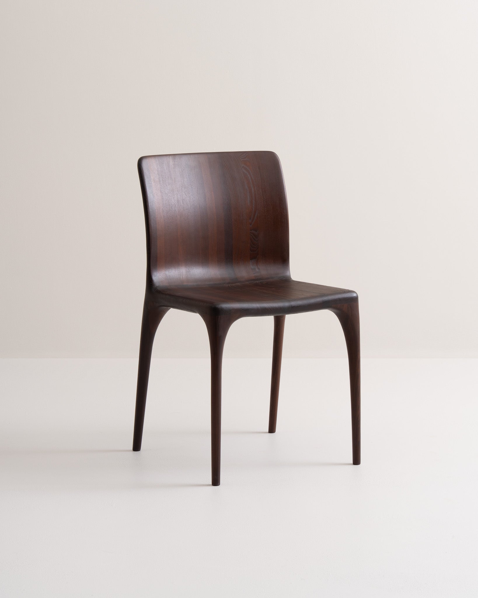 LÜNA | Chair image 4