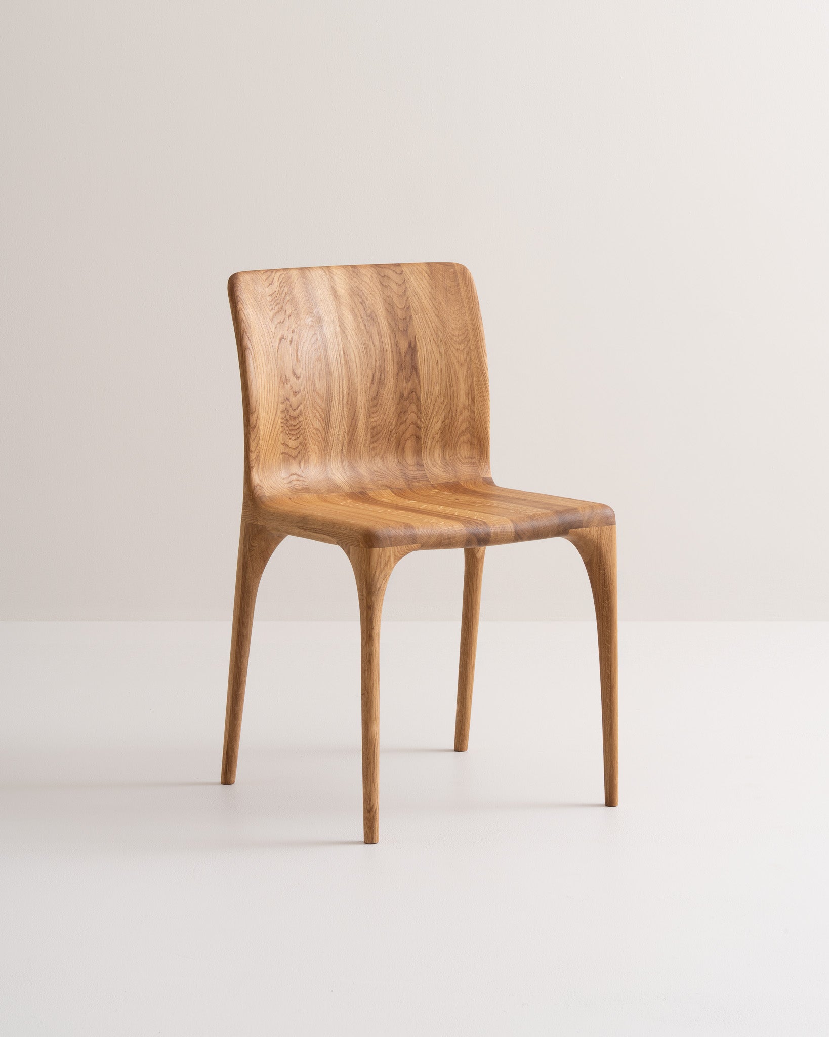 LÜNA | Chair image 8