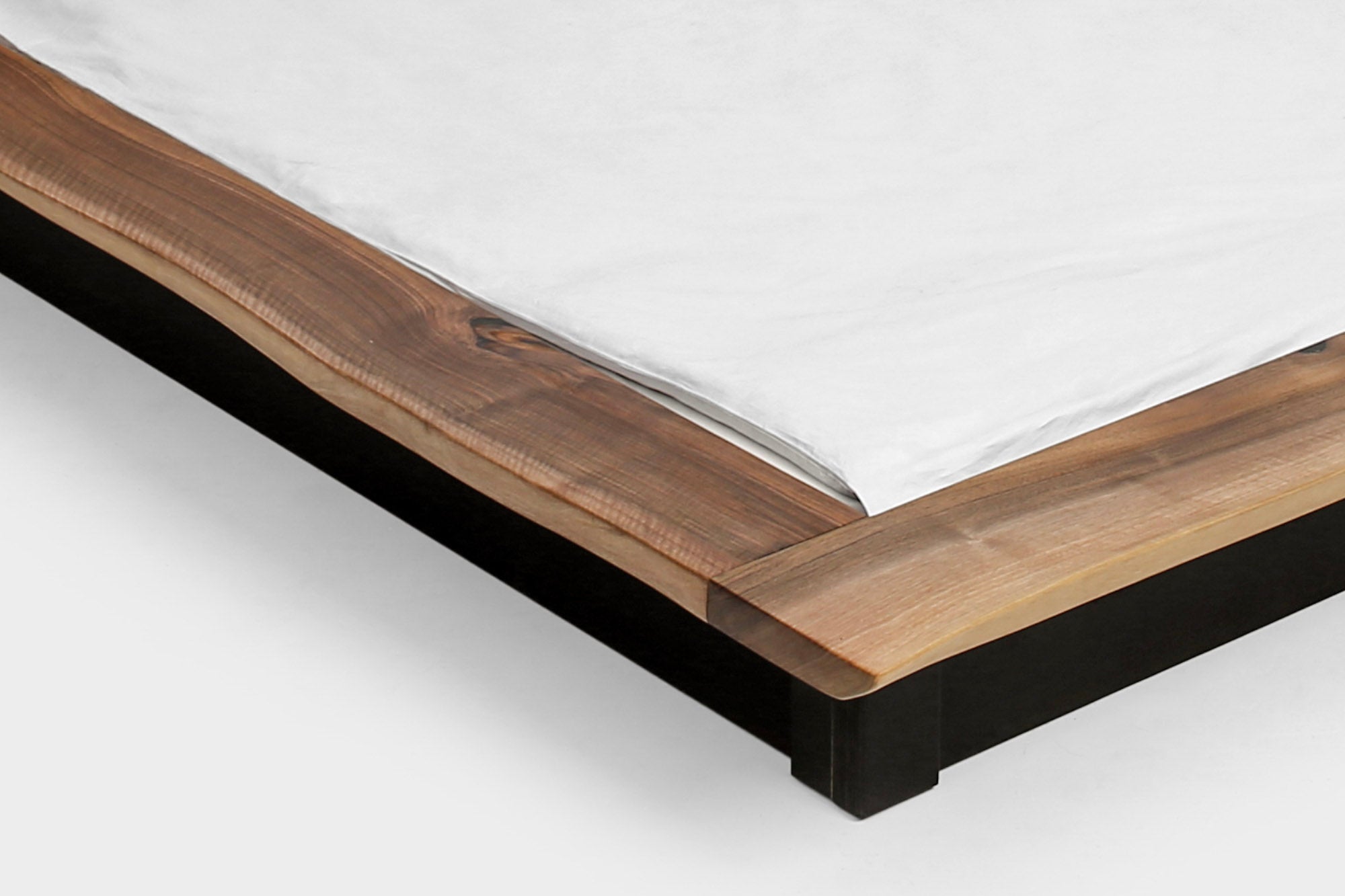 KAATJE | Bed Frame